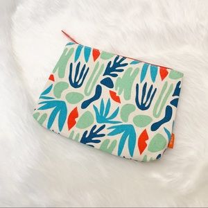 IPSY Force of Nature Glam Cosmetics Bag